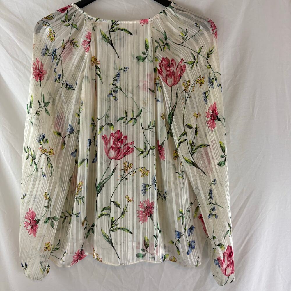 White House Black Market WHBM Floral Print Semi Sheer Ruffle Front Blouse Medium - Picture 2 of 6